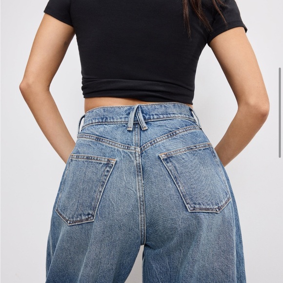 Good American Blue Wide Leg Jeans - Picture 3 of 8